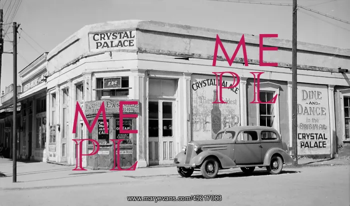: Crystal Palace Saloon, constructed in 1878, ? : Crystal Palace Saloon, constructed in 1878, ?