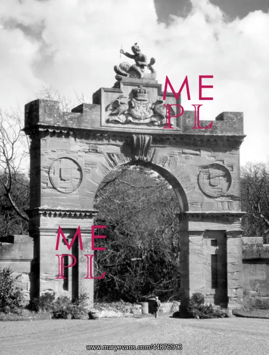 : CULZEAN CASTLE GATEWAY : CULZEAN CASTLE GATEWAY