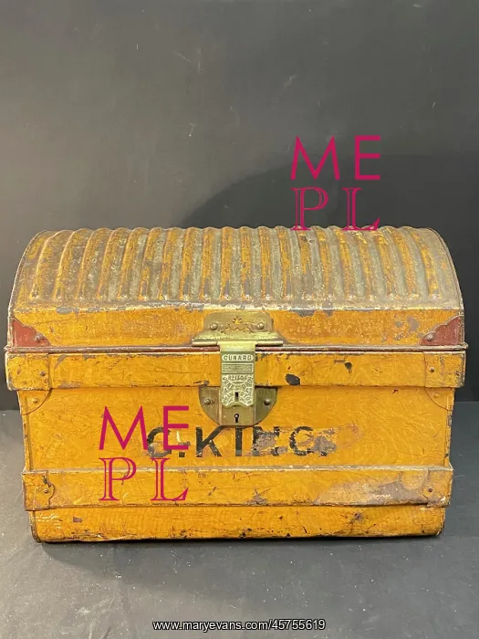 : Cunard Line - emigrants tin trunk, stencilled G King : Cunard Line - emigrants tin trunk, stencilled G King