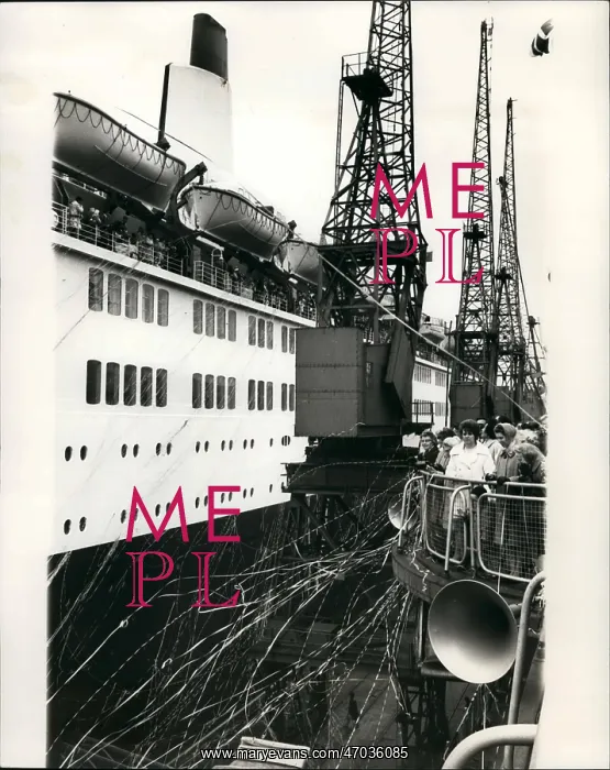 : Cunard liner, Queen Elizabeth II : Cunard liner, Queen Elizabeth II