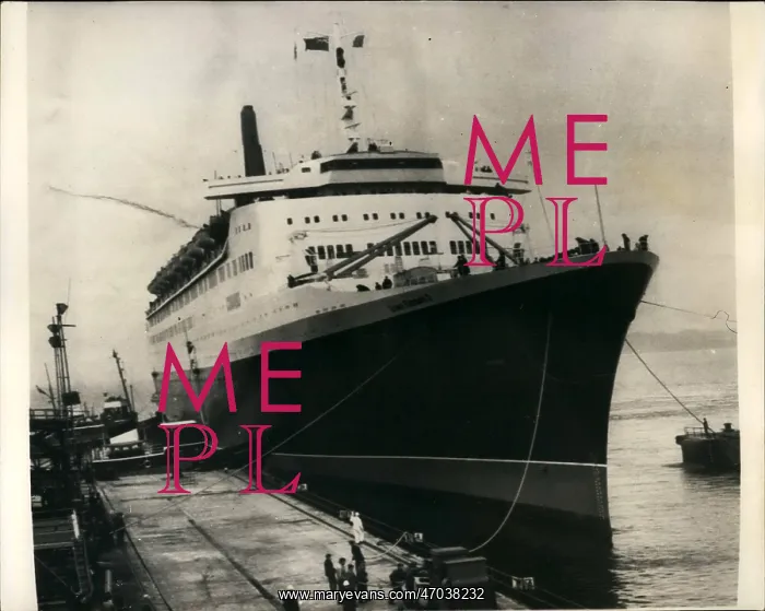 : Cunard liner, Queen Elizabeth II : Cunard liner, Queen Elizabeth II