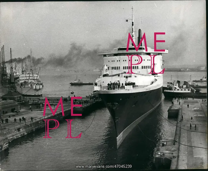 : Cunard liner, Queen Elizabeth II : Cunard liner, Queen Elizabeth II