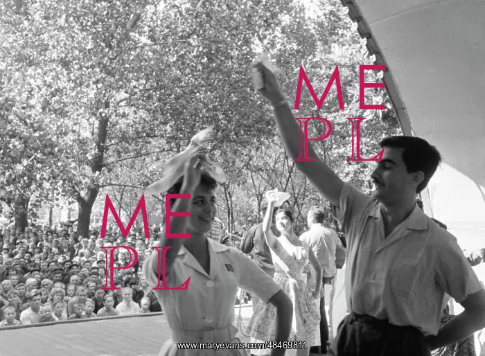 : Cuncuman dance collective tours in USSR : Cuncuman dance collective tours in USSR