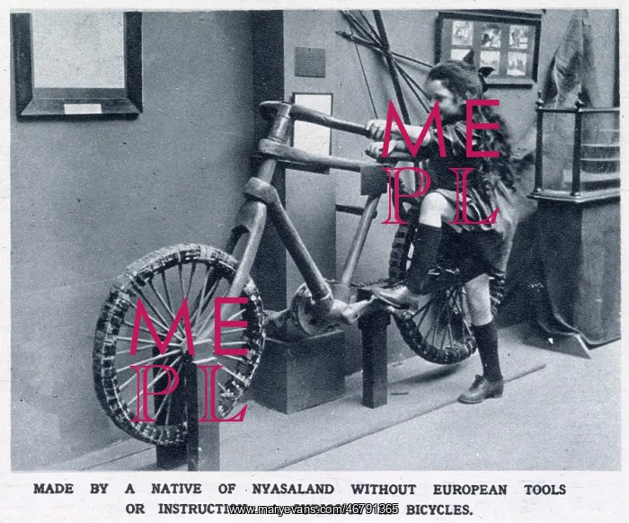 : A curiosity in bicycles in the British Empire Exhibition : A curiosity in bicycles in the British Empire Exhibition