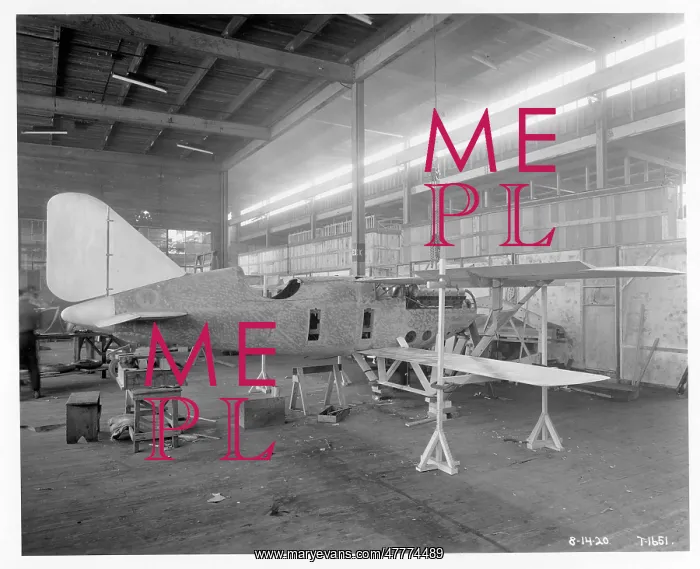 : Curtiss-Cox Model 22 racer : Curtiss-Cox Model 22 racer