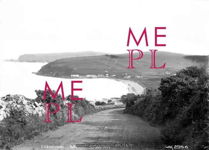 : Cushendun Bay, Co. Antrim : Cushendun Bay, Co. Antrim