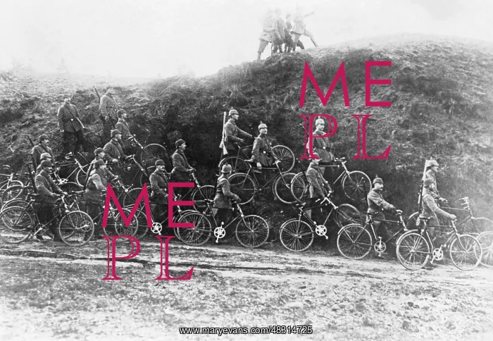 : Cycle company during the First World War, 1915 : Cycle company during the First World War, 1915