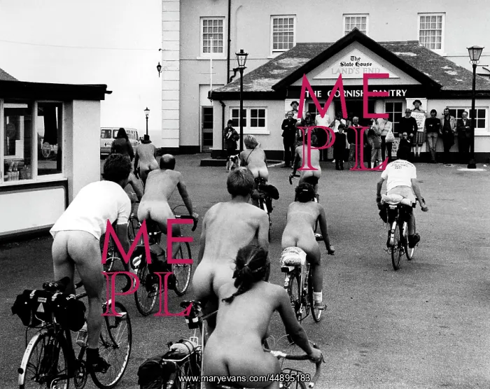: Top to Bottom cycle ride arrives at Land's End : Top to Bottom cycle ride arrives at Land's End