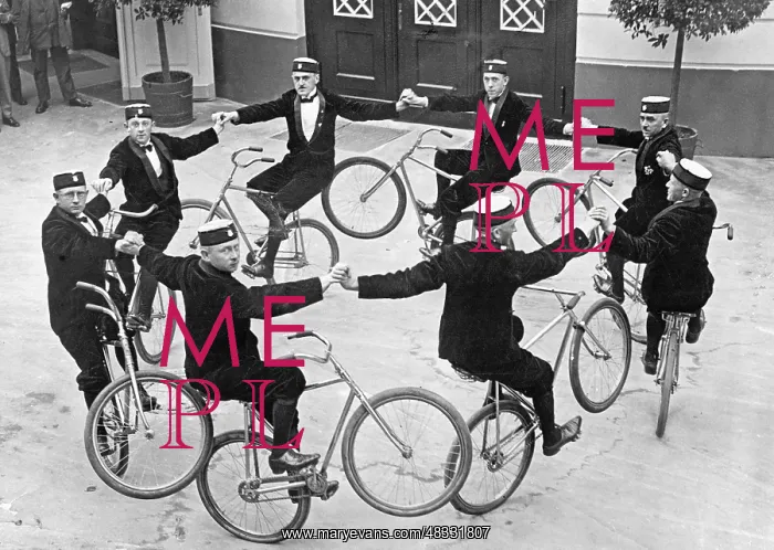 : The cycling club Blitz, 1932 : The cycling club Blitz, 1932