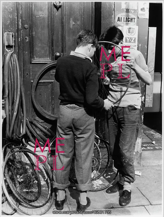: CYCLING PARTS 1957 : CYCLING PARTS 1957