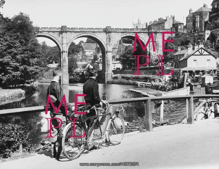 : CYCLING IN YORKSHIRE : CYCLING IN YORKSHIRE