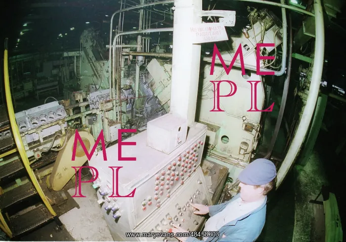 : Cylinder block line at KamAZ engine factory, 1994 : Cylinder block line at KamAZ engine factory, 1994