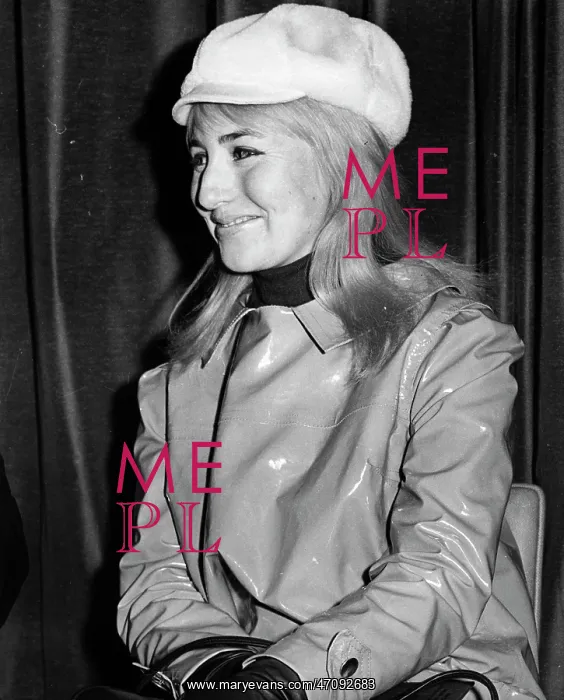 : Cynthia Lennon : Cynthia Lennon