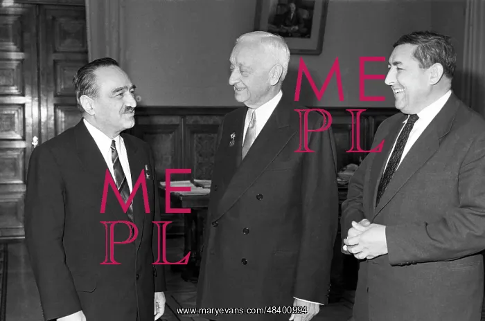 : Cyrus S. Eaton visits USSR : Cyrus S. Eaton visits USSR