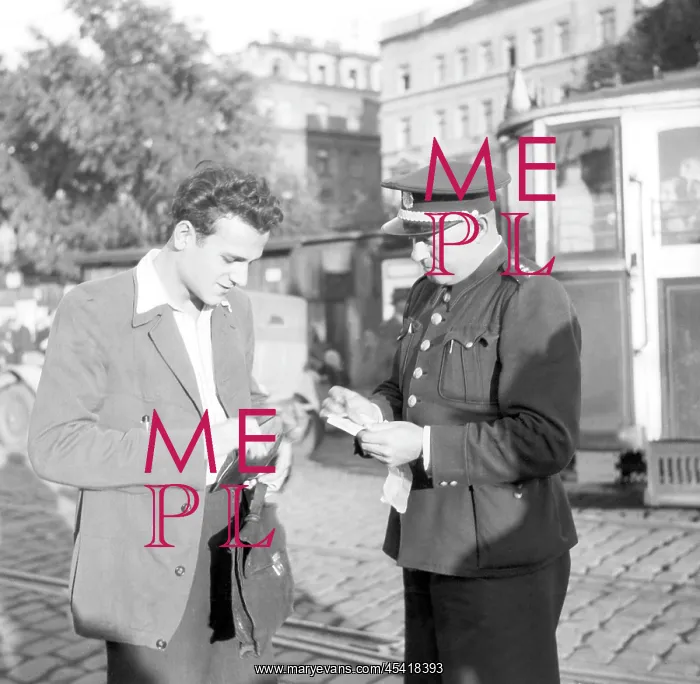 : Czechoslovakia 1946, patrolman during random stop : Czechoslovakia 1946, patrolman during random stop