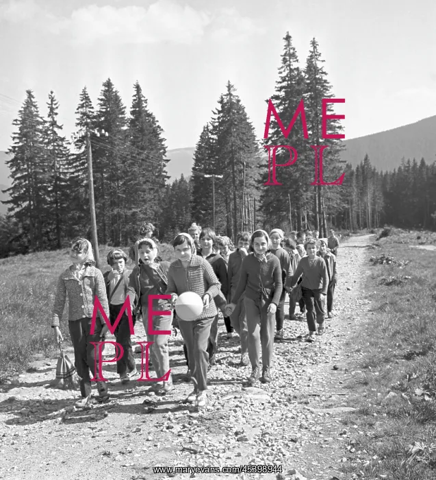 : Czechoslovakia - 1963 - oudoor schooling : Czechoslovakia - 1963 - oudoor schooling