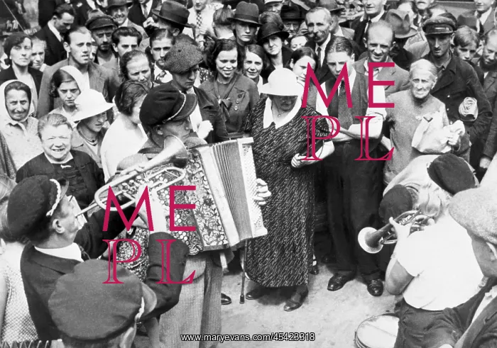  : Czechoslovakia - name day - Anna