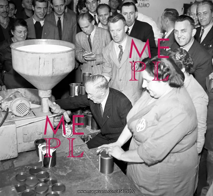 : Czechoslovakia - Prague 1950. Communist propaganda : Czechoslovakia - Prague 1950. Communist propaganda