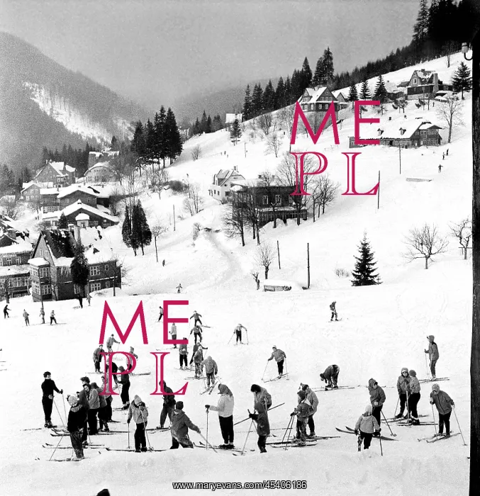 : Czechoslovakia - winter in mountains - skiing - downhill : Czechoslovakia - winter in mountains - skiing - downhill
