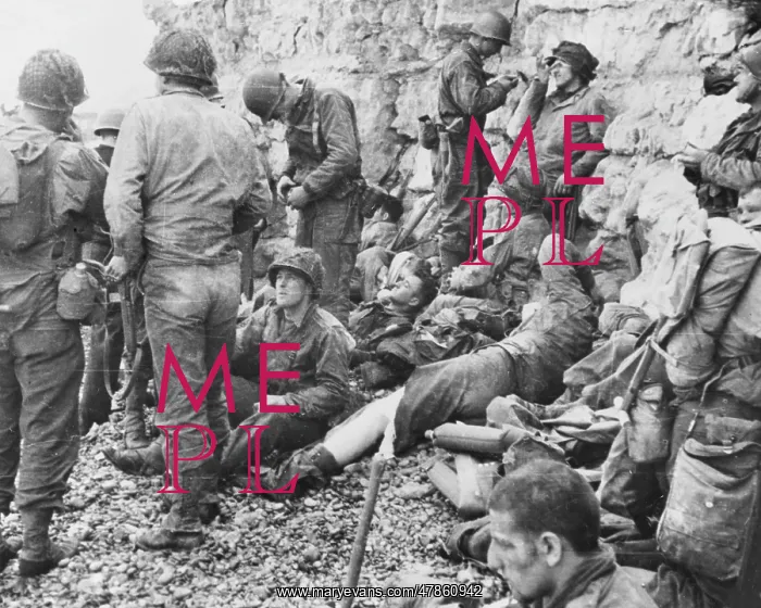 : D-Day - Resting American Assault Troops : D-Day - Resting American Assault Troops