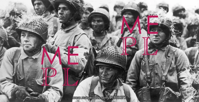 : D-Day - US troops waiting for the moment of attack : D-Day - US troops waiting for the moment of attack