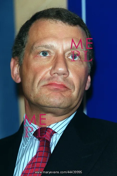  : D Supt Ken Farrow