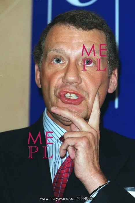  : D Supt Ken Farrow