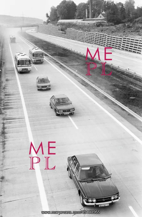 : D11 motorway, Tatra 613 : D11 motorway, Tatra 613