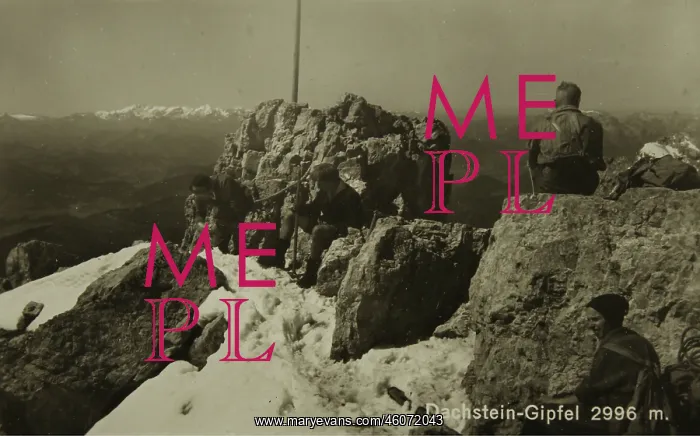 : Dachstein Mountains. Dachstein summit (2996m) : Dachstein Mountains. Dachstein summit (2996m)