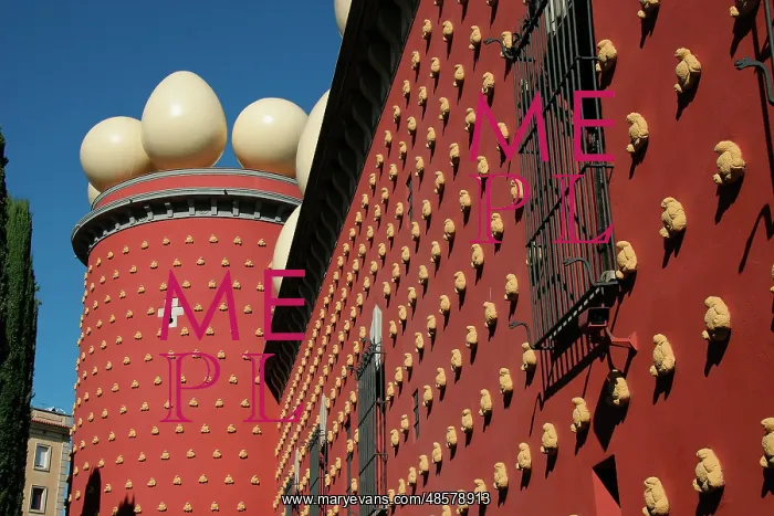: Dali Museum. Galata tower. Figueres. Catalonia. Spain : Dali Museum. Galata tower. Figueres. Catalonia. Spain