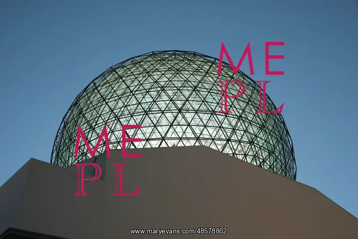  : Dali Museum. Glass dome. Figueres. Catalonia. Spain