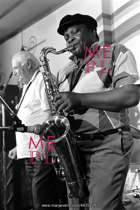 : Dalton Khanyile and Basil Metaxis at the Rainbow, Durban : Dalton Khanyile and Basil Metaxis at the Rainbow, Durban
