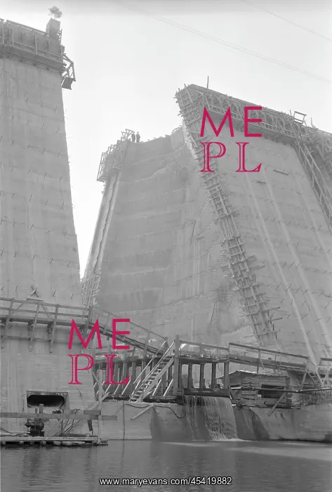 : Dam construction - cocrete : Dam construction - cocrete