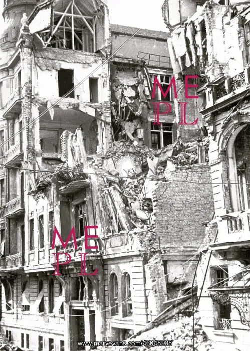 : Damage caused by bombings in Vienna : Damage caused by bombings in Vienna