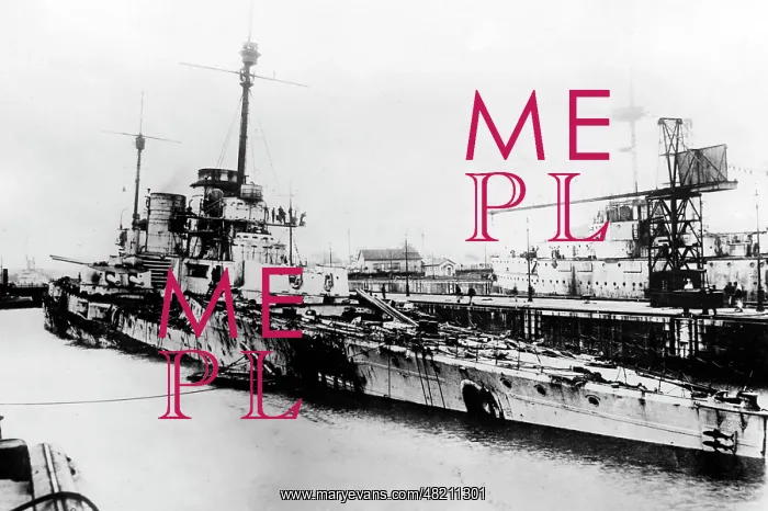 : Damaged SMS Seydlitz, 1916 : Damaged SMS Seydlitz, 1916