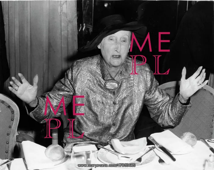 : Dame Edith Sitwell : Dame Edith Sitwell