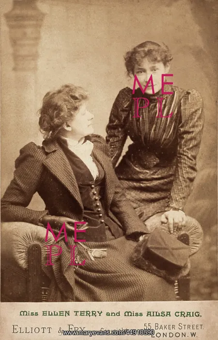 : Dame Ellen Terry and her daughter Edith Ailsa Craig : Dame Ellen Terry and her daughter Edith Ailsa Craig