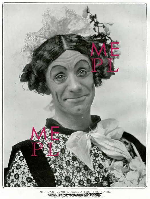 : Dan Leno (1860 - 1904), Music hall artist dressed as a woman : Dan Leno (1860 - 1904), Music hall artist dressed as a woman