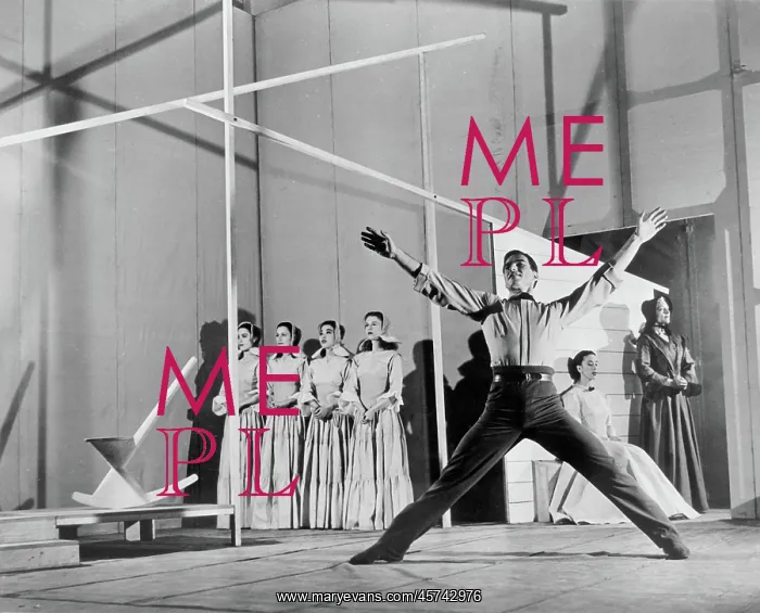 : Dance - arts & culture - performance - Aaron Copland : Dance - arts & culture - performance - Aaron Copland