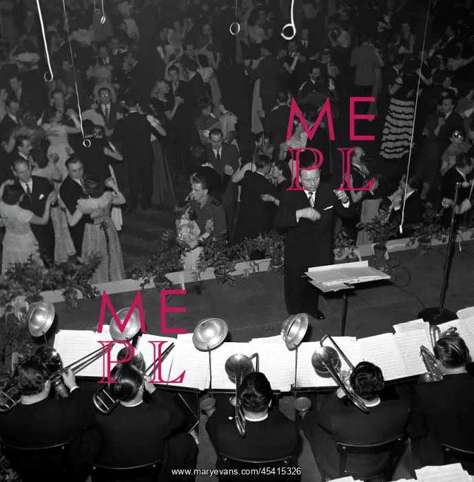 : Dance - ball - music band - Lucerna : Dance - ball - music band - Lucerna