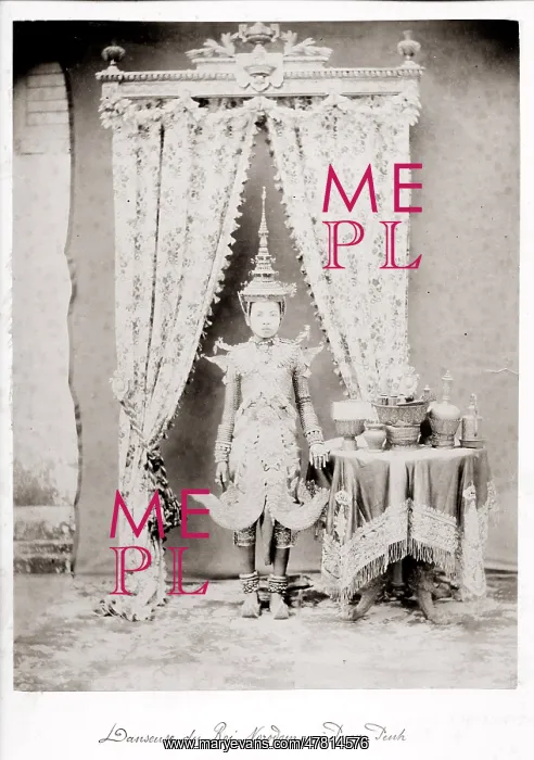 : Dancer for King Norodom of Cambodia, Pnom Penh : Dancer for King Norodom of Cambodia, Pnom Penh