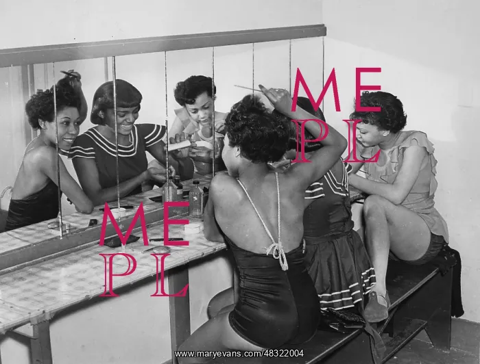 : Dancers preparing in the dressing room, 1937 : Dancers preparing in the dressing room, 1937