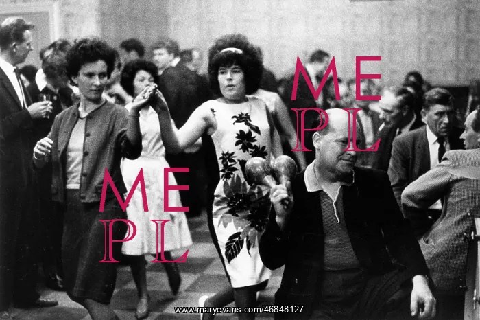 : Dancing in a Birmingham pub : Dancing in a Birmingham pub