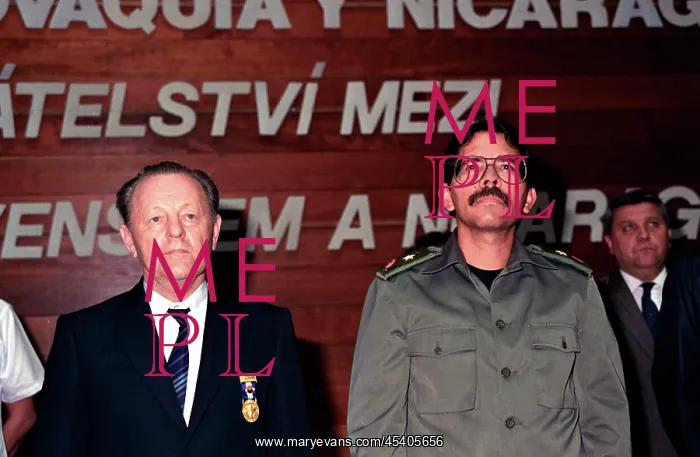 : Daniel Ortega - Milos Jakes : Daniel Ortega - Milos Jakes