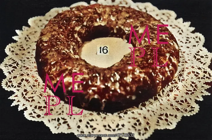 : Danish Pastry Specialties, Black Walnut Ring : Danish Pastry Specialties, Black Walnut Ring