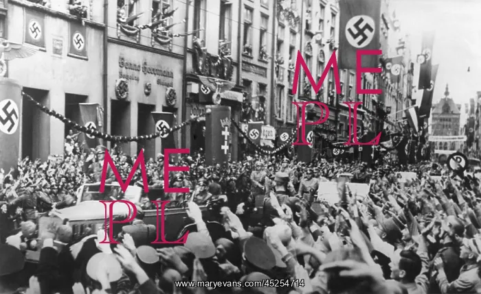 : Danzig (Gdansk) greets the Fuhrer on Sept. 19 : Danzig (Gdansk) greets the Fuhrer on Sept. 19