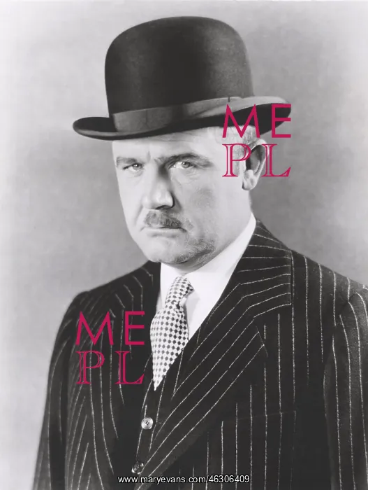 : Dapper man in bowler hat : Dapper man in bowler hat