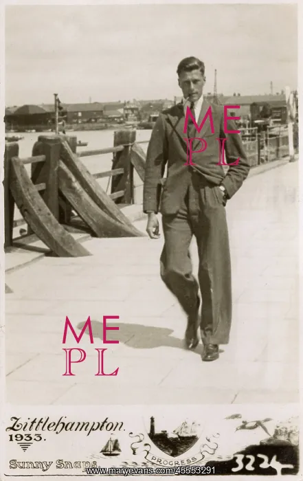 : Dapper young gent on Seafront at Littlehampton - Sunny Snaps : Dapper young gent on Seafront at Littlehampton - Sunny Snaps