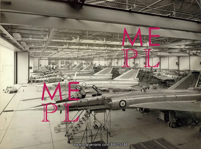 : Dassault Mirage IV production on the final assembly line : Dassault Mirage IV production on the final assembly line