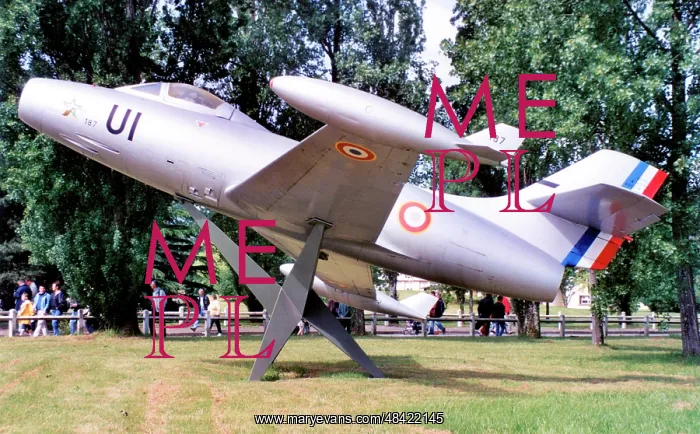 : Dassault Ouragan 187 - UI : Dassault Ouragan 187 - UI